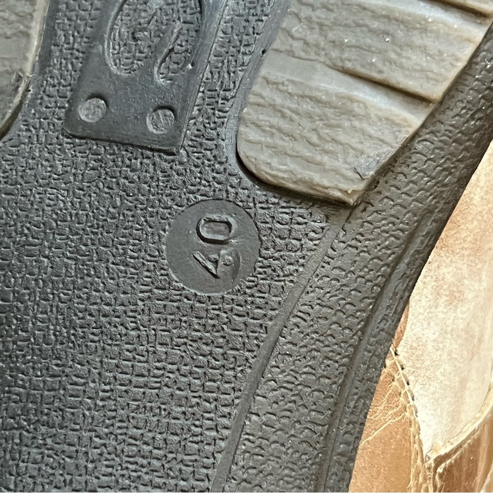 Suave Leather Mary Jane Shoes – Size EU 40 – Made in Portugal - Picture 10 of 10